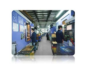 16：滾(gun)齒制程(chéng)車間