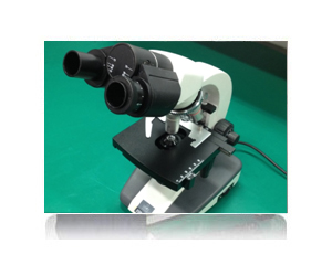 雙(shuang)目顯微(wei)鏡